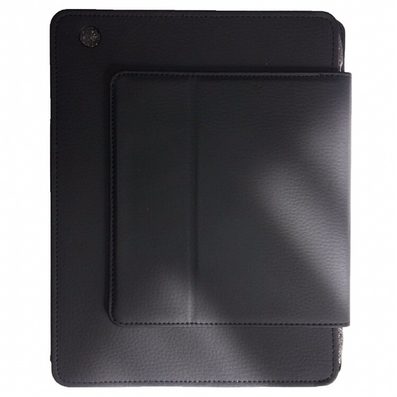 APPLE iPAD INCASE CASES (1 AVAILABLE) - Picture 4 of 8